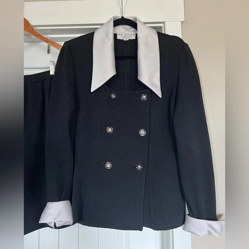 St. John Black Double-Breasted knit evening jacket with skirt - Picture 1 of 16